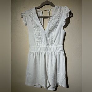 Hem & Thread White Romper with Open Back - Size Med